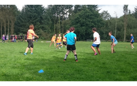 RUGBY A V (à toucher)